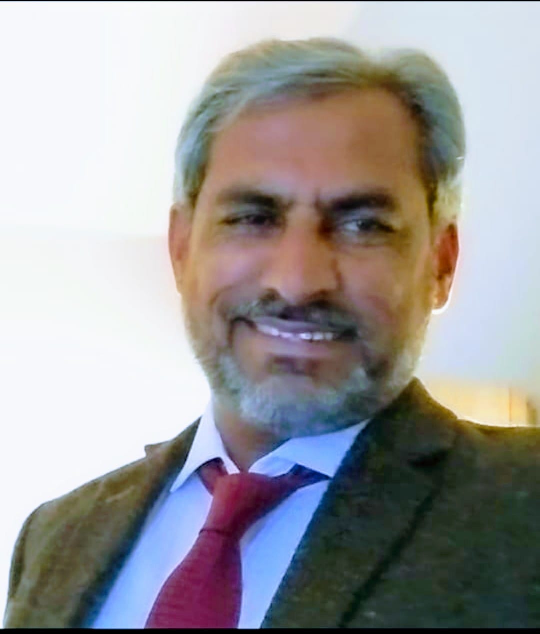 Dr. Noor Sanauddin